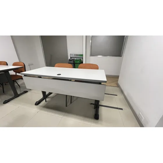 Combo Mesa Y 2xsillas Oficina
