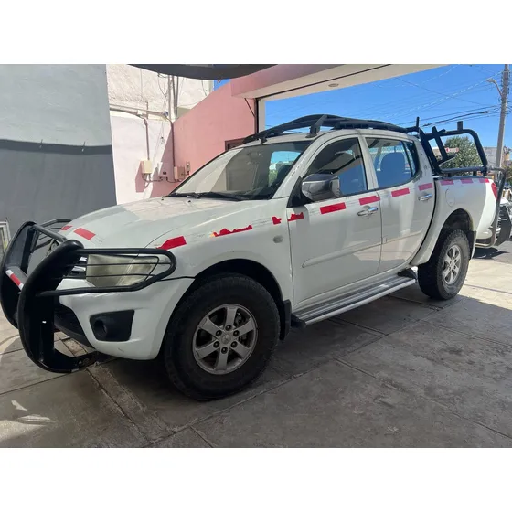 Mitsubishi L200 2.5 Di-d Cabina Doble 4x4 Mt