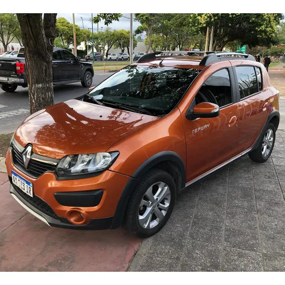 Renault Sandero Stepway 1.6 Privilege 105cv