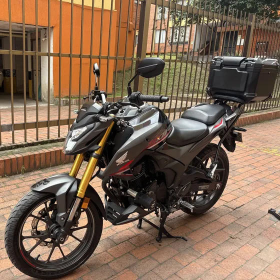 Honda Cb190r 2.0 Modelo 2025 13000 Km