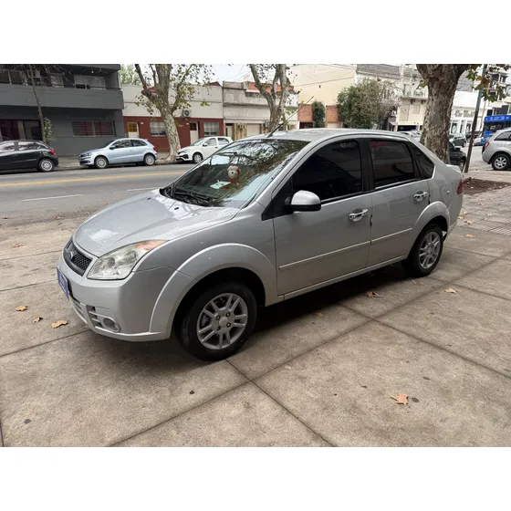 Ford Fiesta 1.6 Max Edge Plus