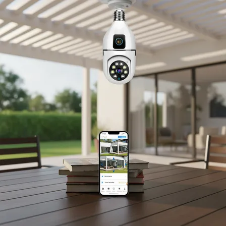 Cámara De Seguridad Wifi Hamrolte E27 360°4mp V380 Pro De Doble Lente Con Visión Nocturna Seguimiento Automático Alarma Color Blanco