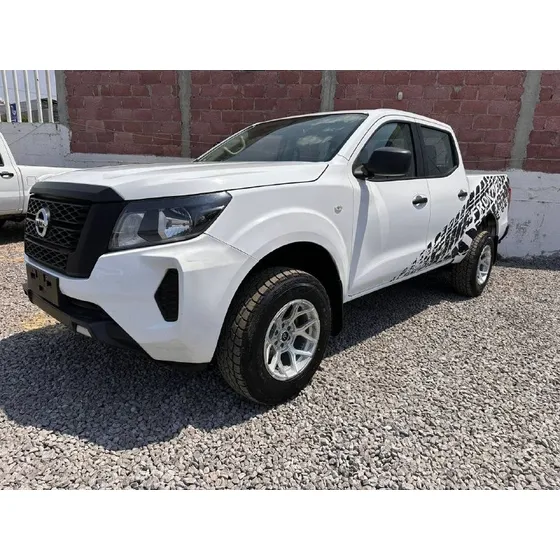 Nissan Frontier 2.5 Se Mt 6 Vel 4 Cil