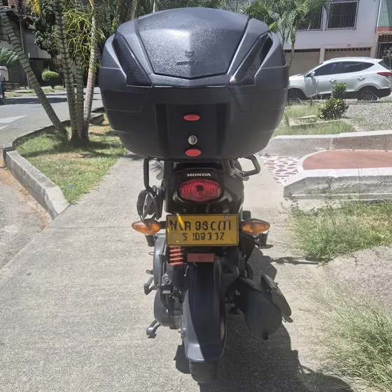 Honda Navi, Color Negro Con Maletero, Papeles Al Día