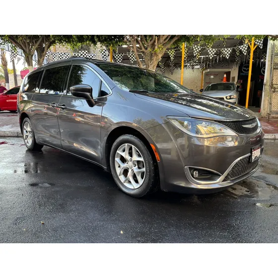 Chrysler Pacifica 3.7 3.6 At
