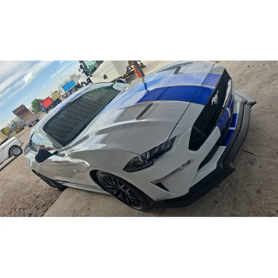 Ford Mustang 5.0 Gt 421cv