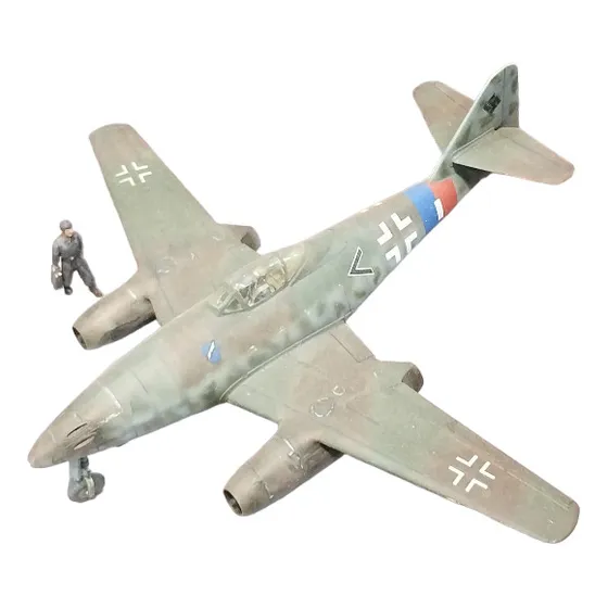 Base Diorama Hangar Aleman 1/72 2 Gm P Exhibir Avion
