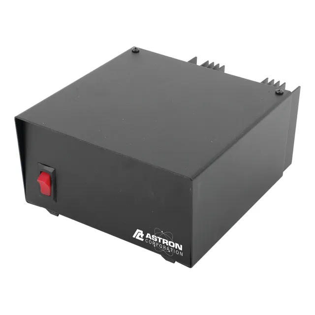 Fuente De Poder 13.8v 20a Con Circuito Cargador De Baterias