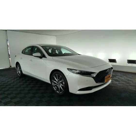 Mazda 3 Grand Touring Mhev