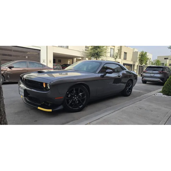 Dodge Challenger 3.7 Gt