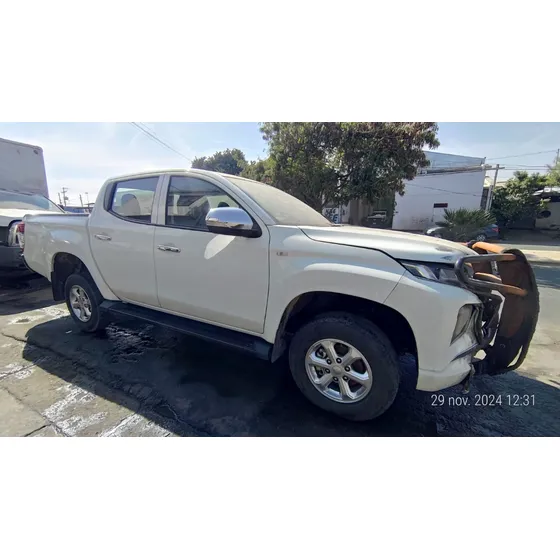 Mitsubishi L200 En Partes
