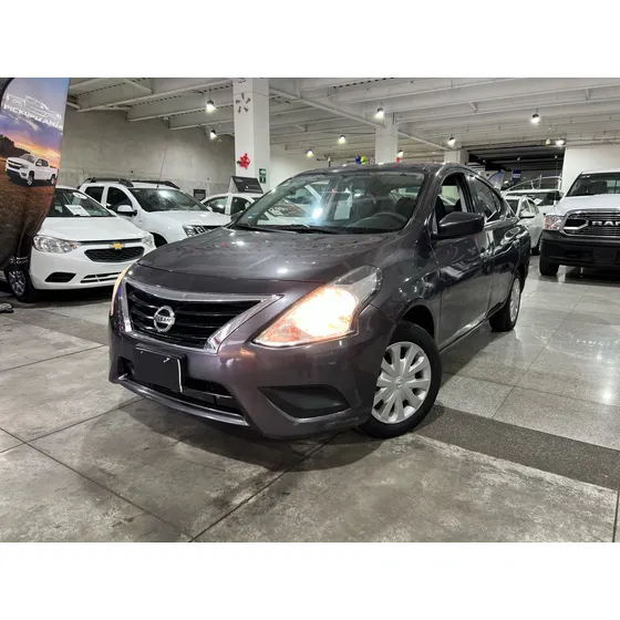 Nissan Versa 1.6 Advance Mt