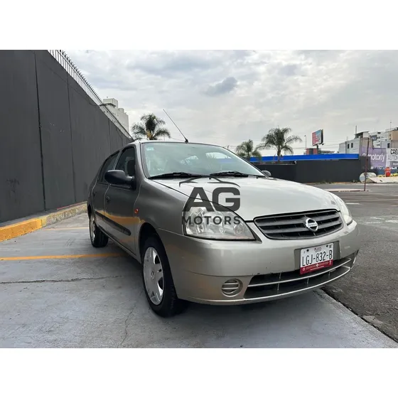 Nissan Platina 1.6 A At
