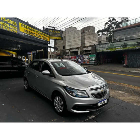 Chevrolet Onix Onix 1.4 Lt Spe/4