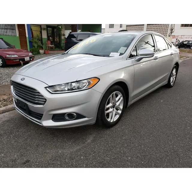 Ford Fusion Americana