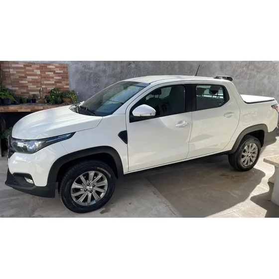 Fiat Strada 1.4 8v Freedom Cd