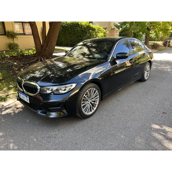 Bmw Serie 3 3.0 330i Sedan Sport Line 252cv