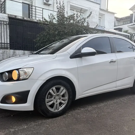 Chevrolet Sonic 2014 1.6 Lt 4 P