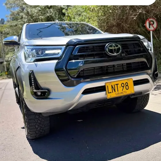 Toyota Hilux 2023 2.8l