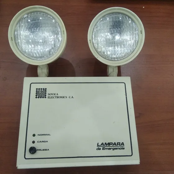 Lampara De Emergencia Usada