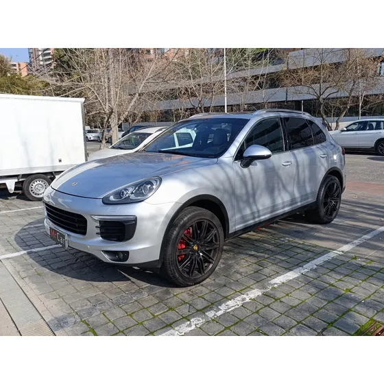 Porsche Cayenne V6 E2