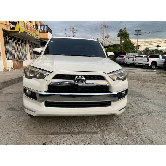 Toyota 4runner Americano