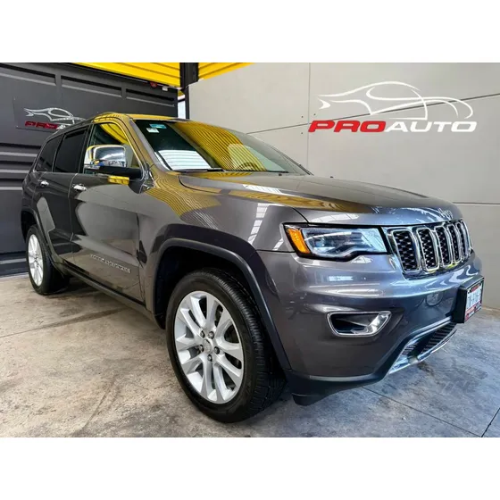 Jeep Grand Cherokee 3.6 Limited Lujo 4x2 Mt