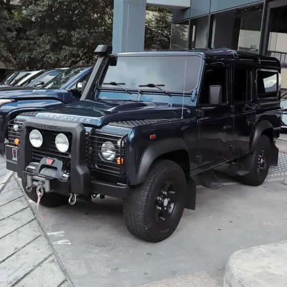 Land Rover Defender 110 2013 2.2 S