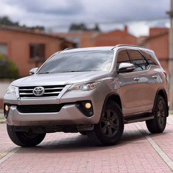 Toyota Fortuner 2017 2.7l