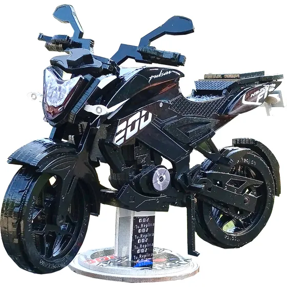 Moto A Escala(personalizable) Pulsar Ns200