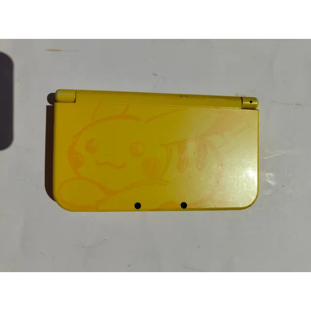 Consola New Nintendo 3ds Edición Pokemon Pikachu