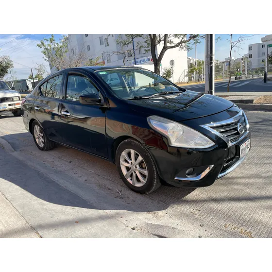 Nissan Versa 1.6 Advance Mt