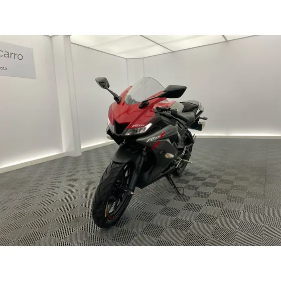 Yamaha R15 Modelo 2024