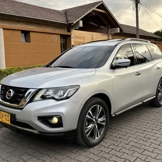 Nissan Pathfinder 2018 3.5 R52 Exclusive