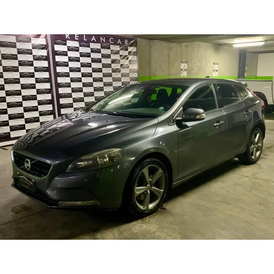 Volvo V40 T4 Mec Comfort