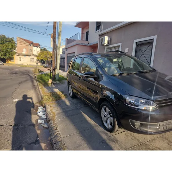 Volkswagen Suran 1.6 Trendline 11b