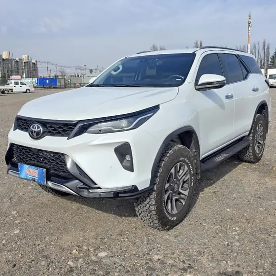 Toyota Fortuner 2025 2.8 Tdi Srx 4x4 At 2025 en Maipú - RM (Metropolitana) usado