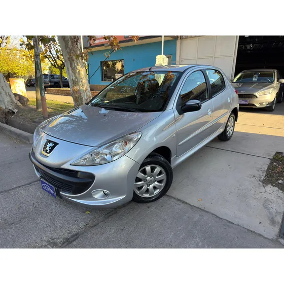 Peugeot 207 1.4 Xs
