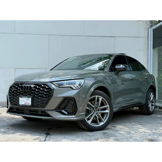 Audi Q3 5p Sportback S Line L4/2.0/t Aut