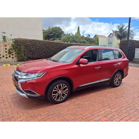 Mitsubishi Outlander Kaiteki Kaiteki