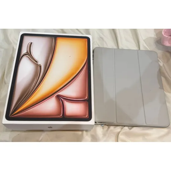 iPad Air 13 Inch M2 2024