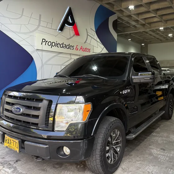 Ford F-150 2010 5.4 Fx4