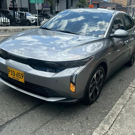 Kia K3 2025 1.6 Zenith At