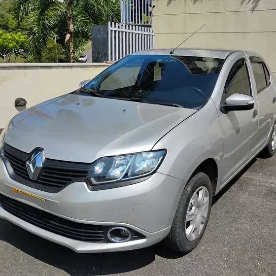 Renault Logan 2020 1.6 Authentique / Life