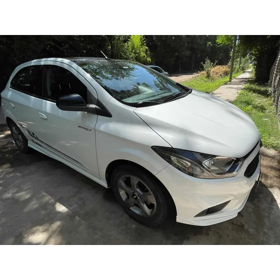 Chevrolet Onix 1.4 Effect 98cv