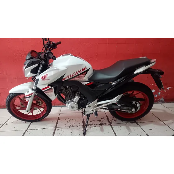 Honda Cb 250f Twister 2022 Com Apenas R$ 1561 Km