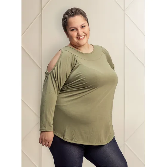 Remera Con Hombros Descubiertos De Modal | Talles Grandes