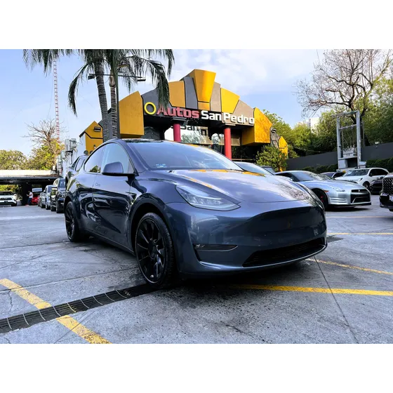 Tesla Model Y Autonomia Mayor
