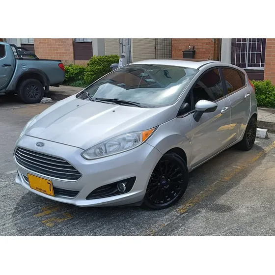 Ford Fiesta 1.6 Titanium Mt