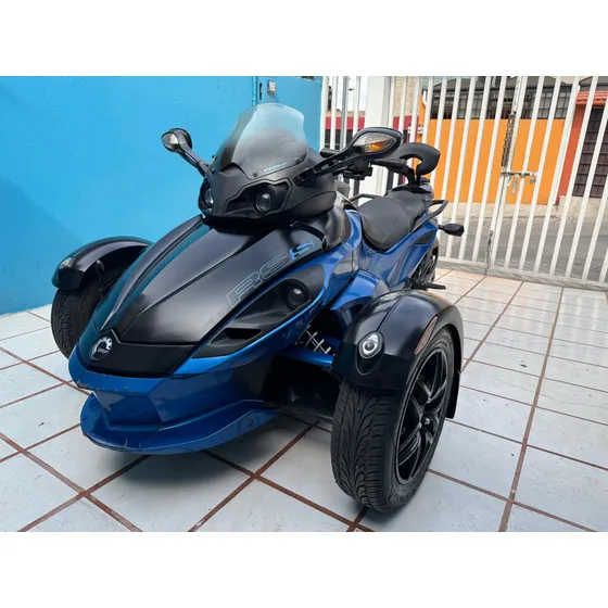 Can Am Spyder 990